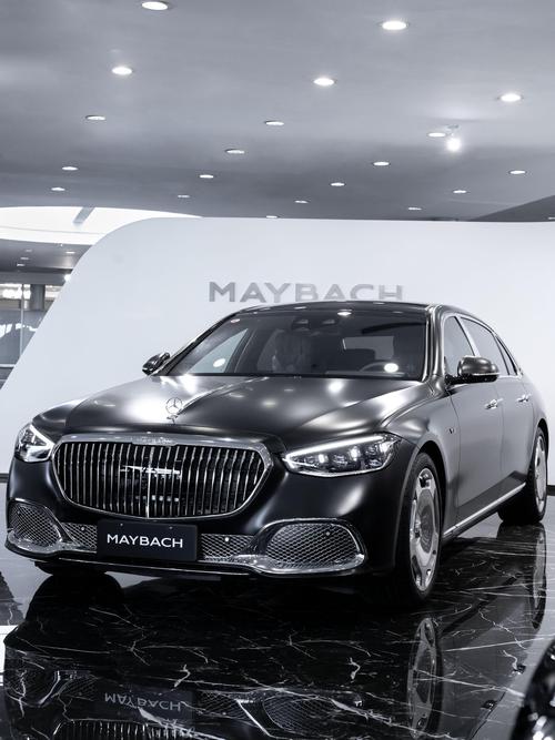 成都蒲江县悦振特企业管理咨询岚图汽车的售后服务让用户无忧出行，迈巴赫未来的豪华车趋势